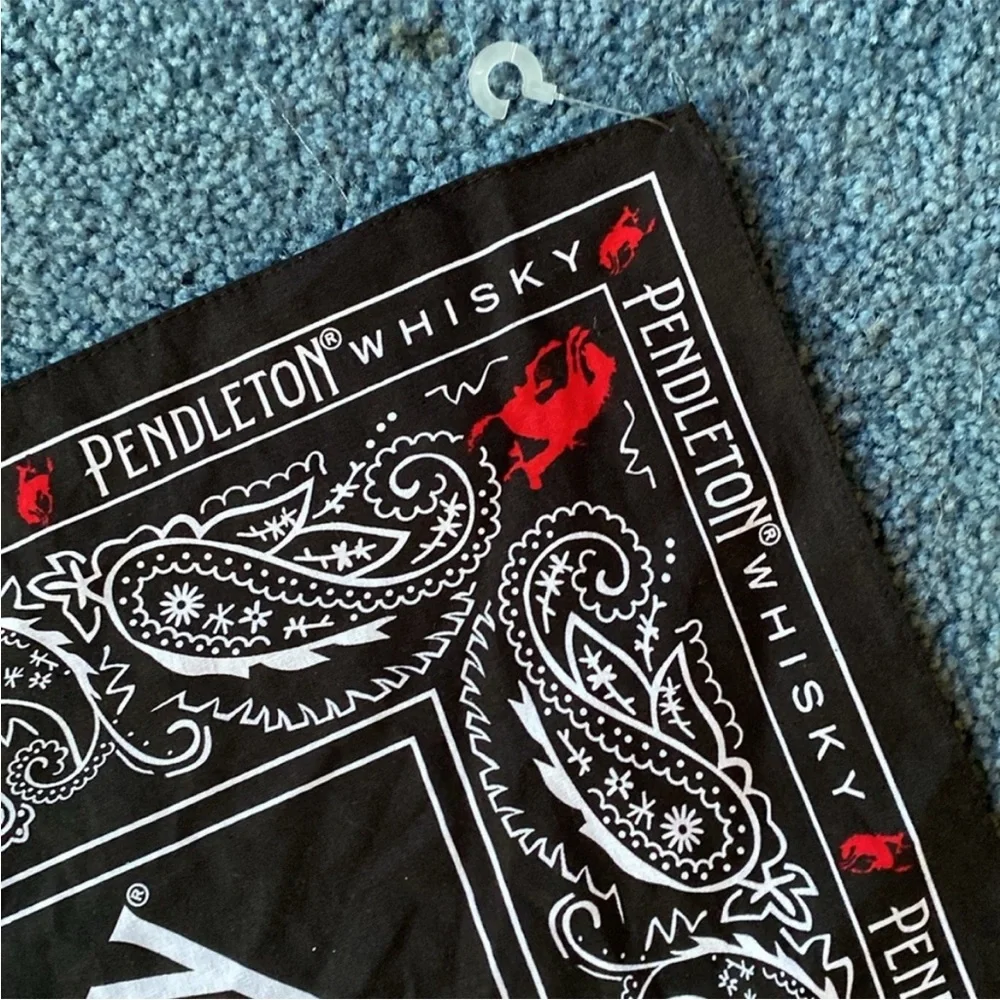 Pendleton Whisky bandana like NEW 19 X 19